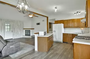 4415 S Chana Rd, Chana, IL 61015 - Photo 13