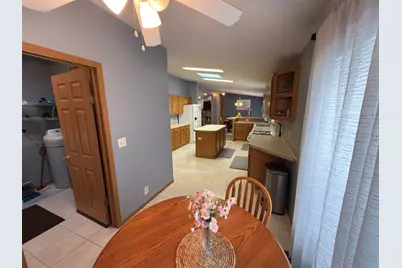 2334 Blossom Lane, Belvidere, IL 61008 - Photo 7