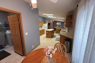 2334 Blossom Ln, Belvidere, IL 61008 - Photo 7