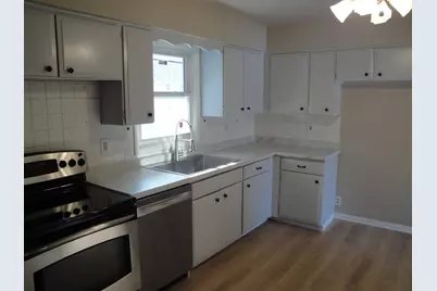 1301 Juniper Lane, Machesney Park, IL 61115 - Photo 3