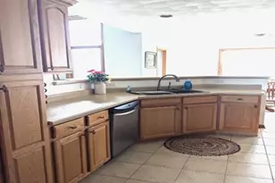 11641 Deacon Dr, Rockton, IL 61072 - Photo 9