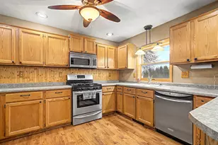 551 Mapes Dr, Stockton, IL 61085 - Photo 9