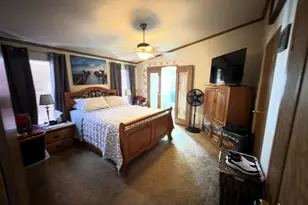 922 Micole Dr, Belvidere, IL 61008 - Photo 3