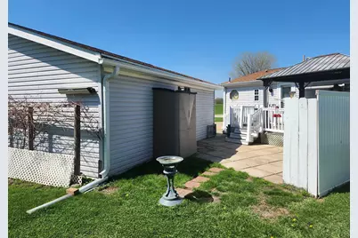 8511 Fig Tree Lane, Roscoe, IL 61073 - Photo 35