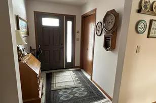 704 Brynnwood Ln, Lena, IL 61048 - Photo 3