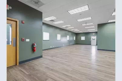 11635 Wange Road, Capron, IL 61012 - Photo 7