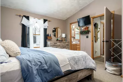 9511 Shore Drive, Machesney Park, IL 61115 - Photo 11