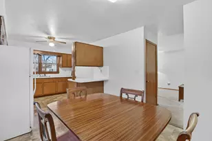 2820 Hanson St, Rockford, IL 61109 - Photo 13