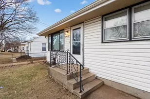 2820 Hanson St, Rockford, IL 61109 - Photo 3