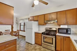 2820 Hanson St, Rockford, IL 61109 - Photo 11