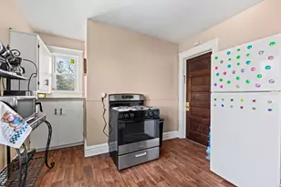 1607 7th Ave, Rockford, IL 61104 - Photo 13