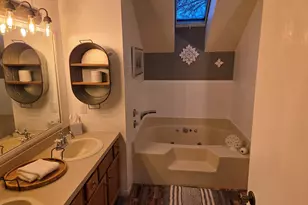 107 E Point Dr, Galena, IL 61036 - Photo 19