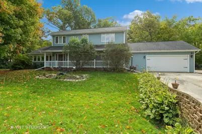 100 SE Prince Court, Poplar Grove, IL 61065 - Photo 1