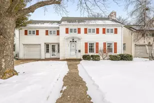 2433 Oxford St, Rockford, IL 61103 - Photo 5