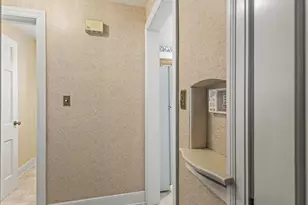 2433 Oxford St, Rockford, IL 61103 - Photo 15