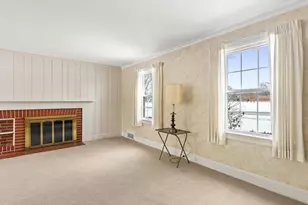 2433 Oxford St, Rockford, IL 61103 - Photo 7