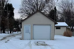 220 N Simmons Ave, Stockton, IL 61085 - Photo 25