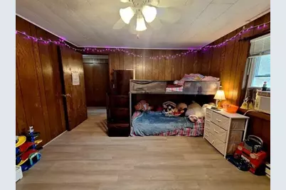 200 N Oregon Street, Troy Grove, IL 61372 - Photo 9