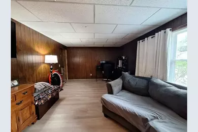 200 N Oregon Street, Troy Grove, IL 61372 - Photo 15