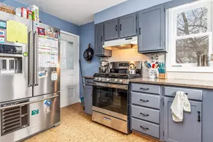 469 Dewey Ave, Galena, IL 61036 - Photo 17