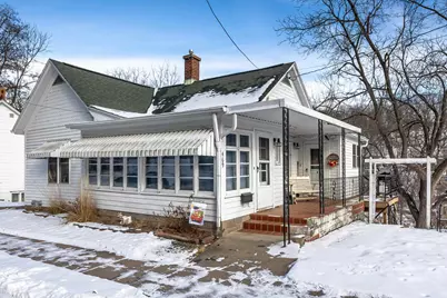 469 Dewey Avenue, Galena, IL 61036 - Photo 1