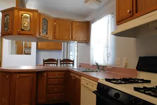 5476 Ebonywood Ln, Roscoe, IL 61073 - Photo 9