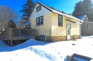 313 Westmoreland, Rockford, IL 61102 - Photo 3