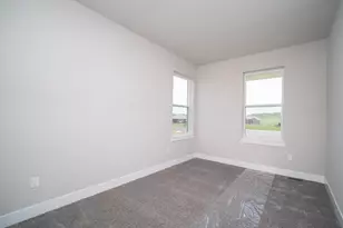 827 Kenai Ct, Roscoe, IL 61073 - Photo 13