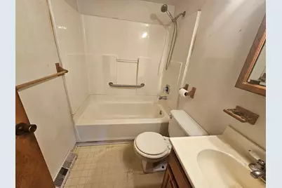 907 Merrill Avenue, Loves Park, IL 61111 - Photo 9