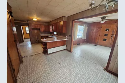 907 Merrill Avenue, Loves Park, IL 61111 - Photo 11