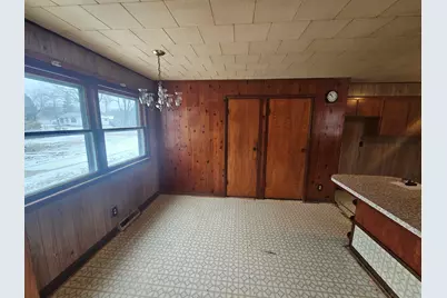 907 Merrill Avenue, Loves Park, IL 61111 - Photo 13