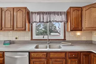 3472 Springwheat Dr, Rockford, IL 61114 - Photo 15