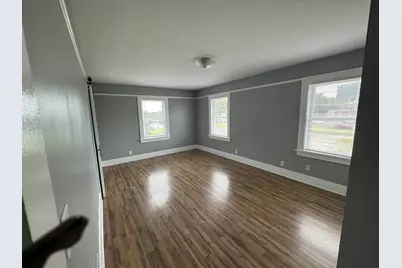 999 N Main Street, Rockford, IL 61103 - Photo 7