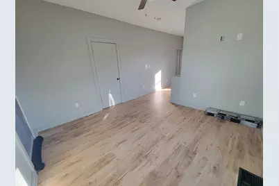 533 Deleon Street, Ottawa, IL 61350 - Photo 5