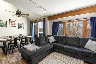 131 Plum Cove Drive, Galena, IL 61036 - Photo 9