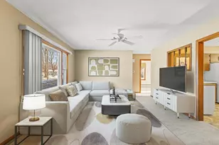 1321 Northfield Ave, Loves Park, IL 61111 - Photo 7