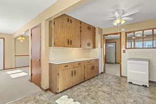 1321 Northfield Ave, Loves Park, IL 61111 - Photo 13