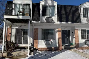 714 Kiwanis, Freeport, IL 61032 - Photo 1