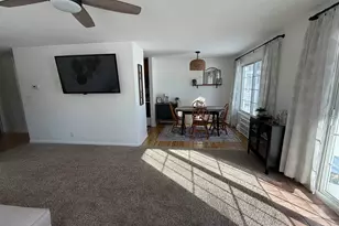 714 Kiwanis, Freeport, IL 61032 - Photo 5