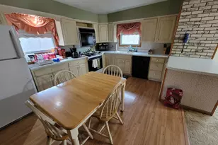408 E 4th St, Spring Valley, IL 61362 - Photo 13