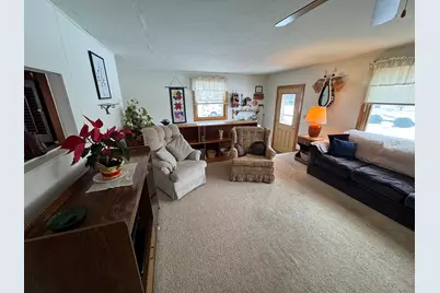 328 E Carroll Street, Lanark, IL 61046 - Photo 17