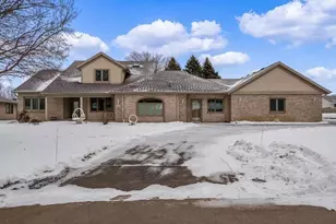 5517 Winners Cir, Caledonia, IL 61011 - Photo 1