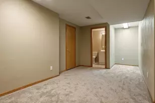 5517 Winners Cir, Caledonia, IL 61011 - Photo 47