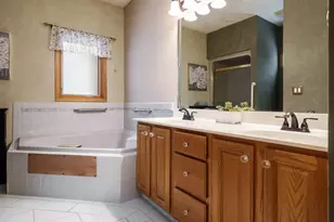 5517 Winners Cir, Caledonia, IL 61011 - Photo 33