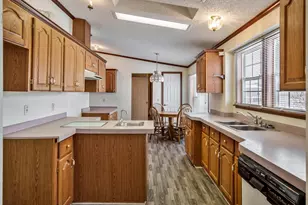 5488 Mahogany Ln, Roscoe, IL 61073 - Photo 11