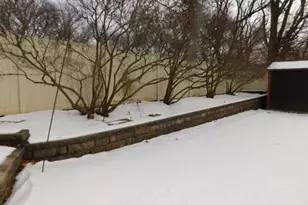 821 Tamarack Ln, Rockford, IL 61107 - Photo 33