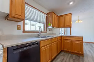 108 Smoke Signal Ln, East Dubuque, IL 61025 - Photo 5