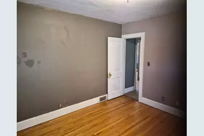 810 Camlin Avenue, Rockford, IL 61103 - Photo 11