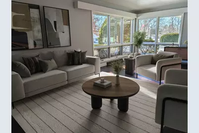 2032 W Laurel Street, Freeport, IL 61032 - Photo 3