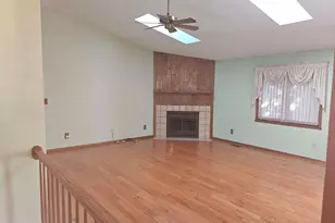 108 Sequoyah Ct, Poplar Grove, IL 61065 - Photo 3